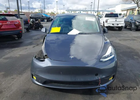 2022 Tesla Model Y Long Range Dual Motor All-Wheel Drive from USA, damaged, VIN 7SAYGDEE4NF354335